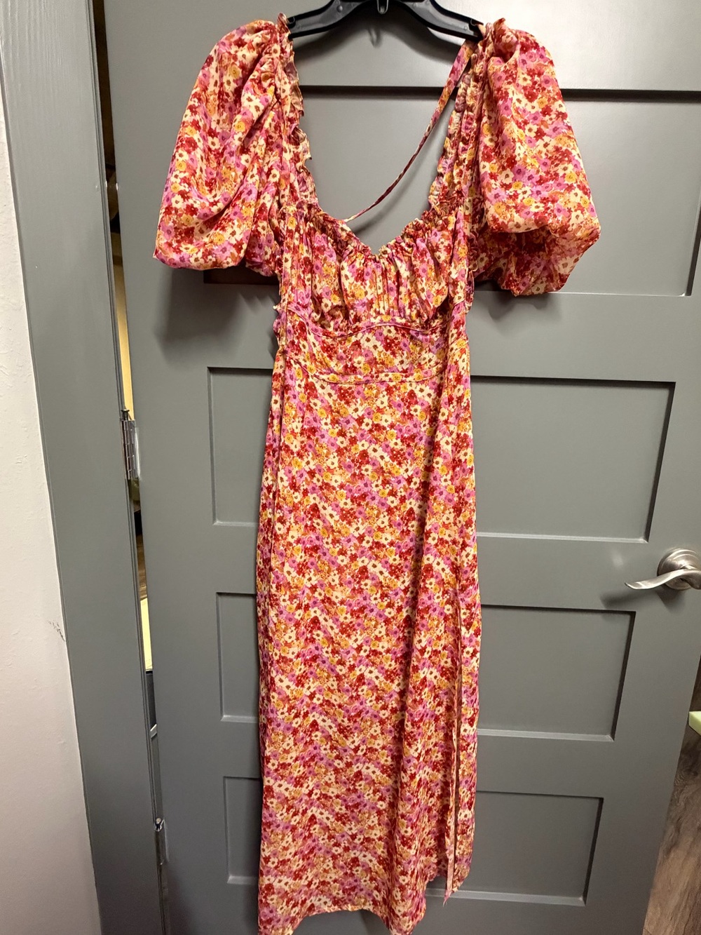 For Love & Lemons Pink Floral Open-Back Midi Dress - Picture 3 of 6